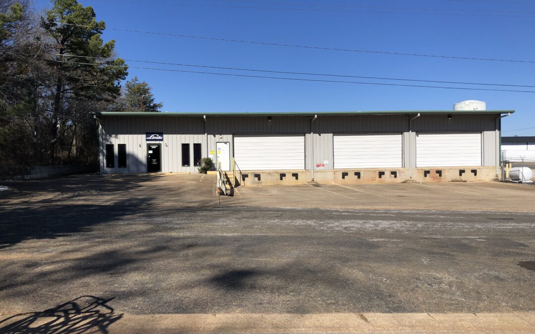 Office/Warehouse on Broussard St